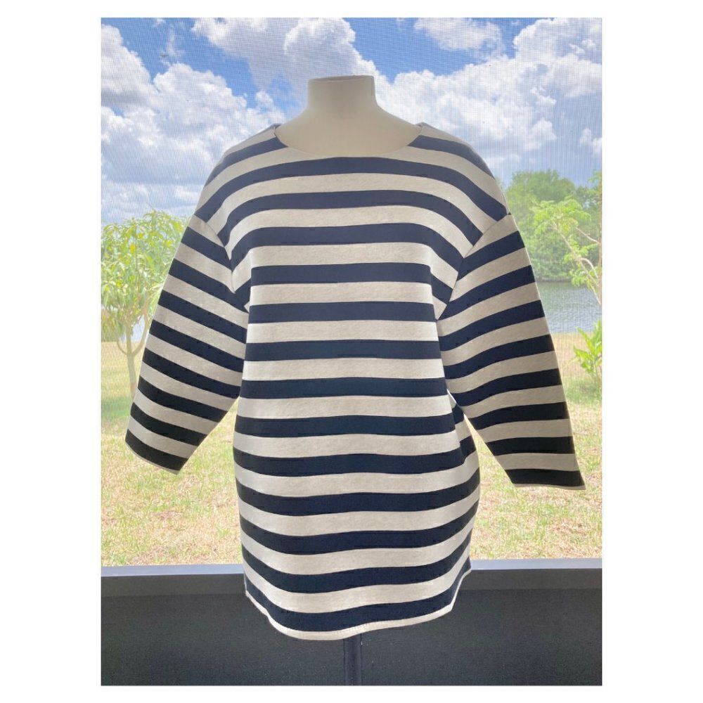 H&M Women's long sleeve striped top black and white NWT size medium
